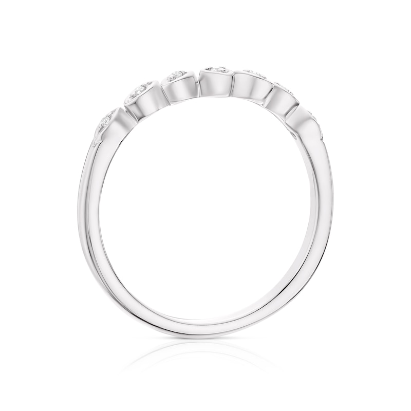 Emmy London 9ct White Gold Diamond Leaf Detail Ring