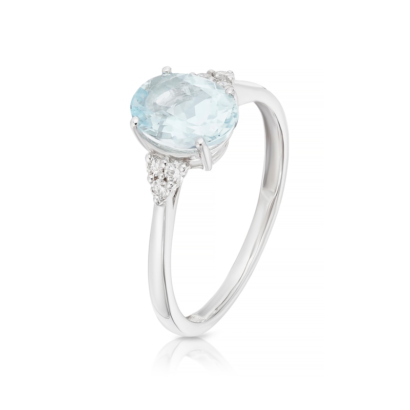 Main Image 2 of 9ct White Gold Oval Cut Aquamarine & Diamond Ring