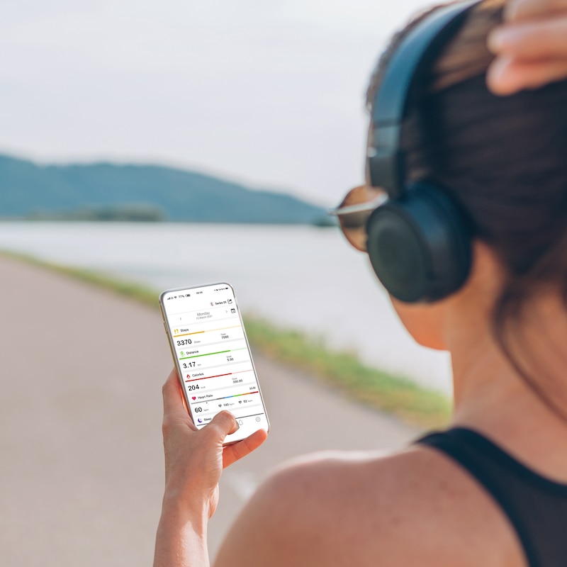 Main Image 4 of Reflex Active Series 3 Rose Gold Tone Bracelet Smart Watch