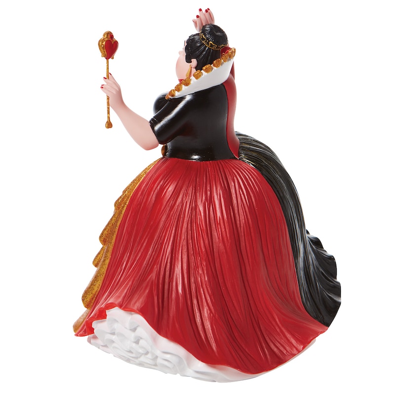 Disney Showcase Queen Of Hearts Couture De Force Figurine
