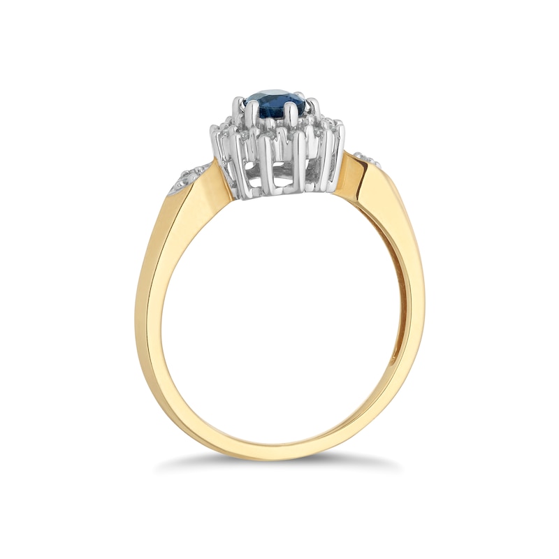 9ct Gold Ceylon Sapphire & Diamond Cluster Ring