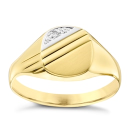 9ct Yellow Gold Diamond Cushion Signet Ring