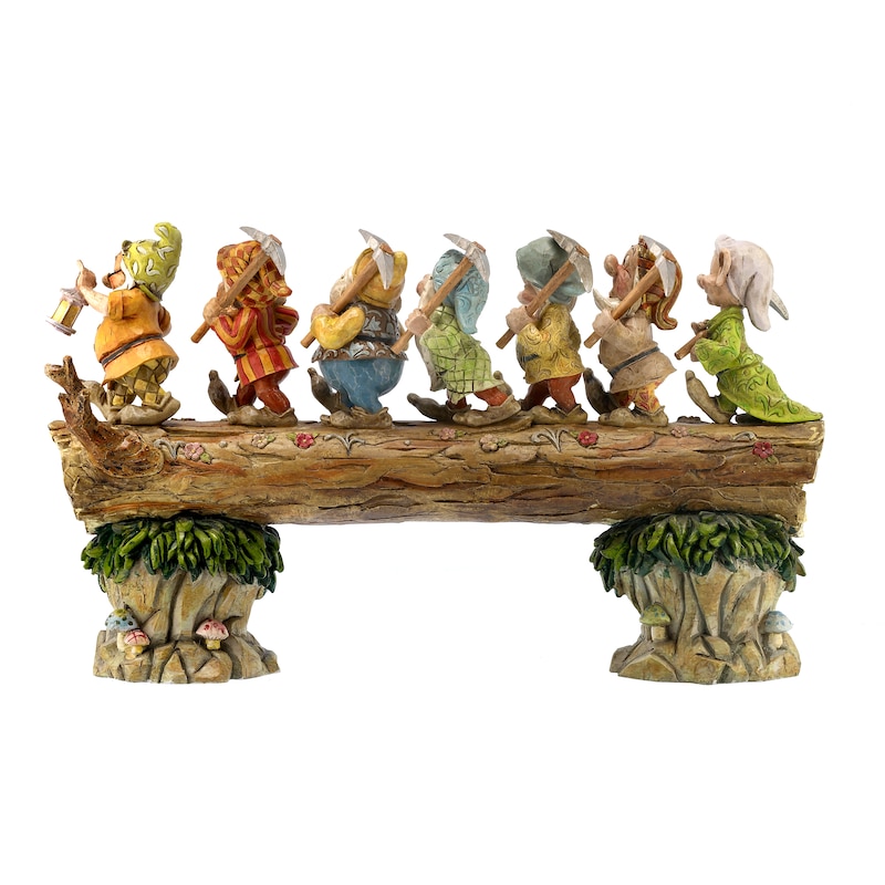 Disney Traditions Homeward Bound 7 Dwarfs Figurine