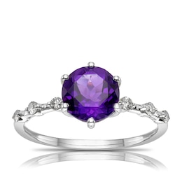 9ct White Gold Purple Amethyst  & 0.11ct Diamond Ring