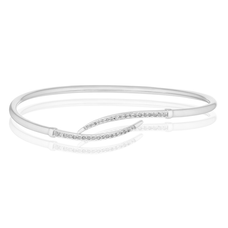 Main Image 1 of Sterling Silver 0.25ct Diamond Total Twist Bangle
