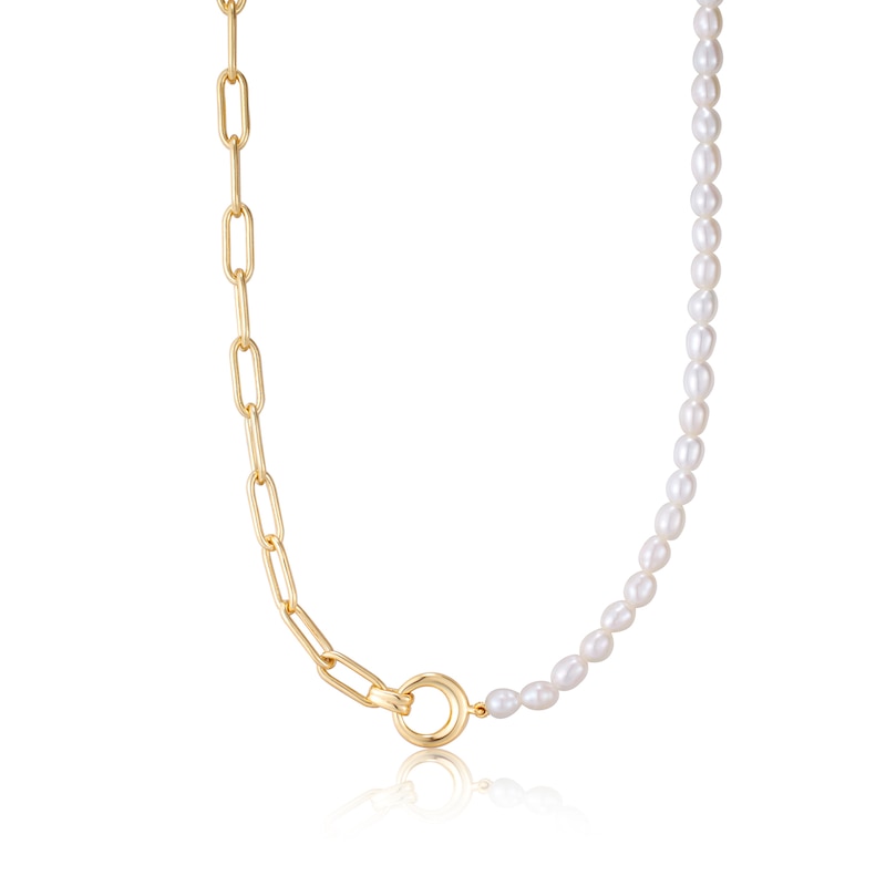 Pearl and gold chain necklace