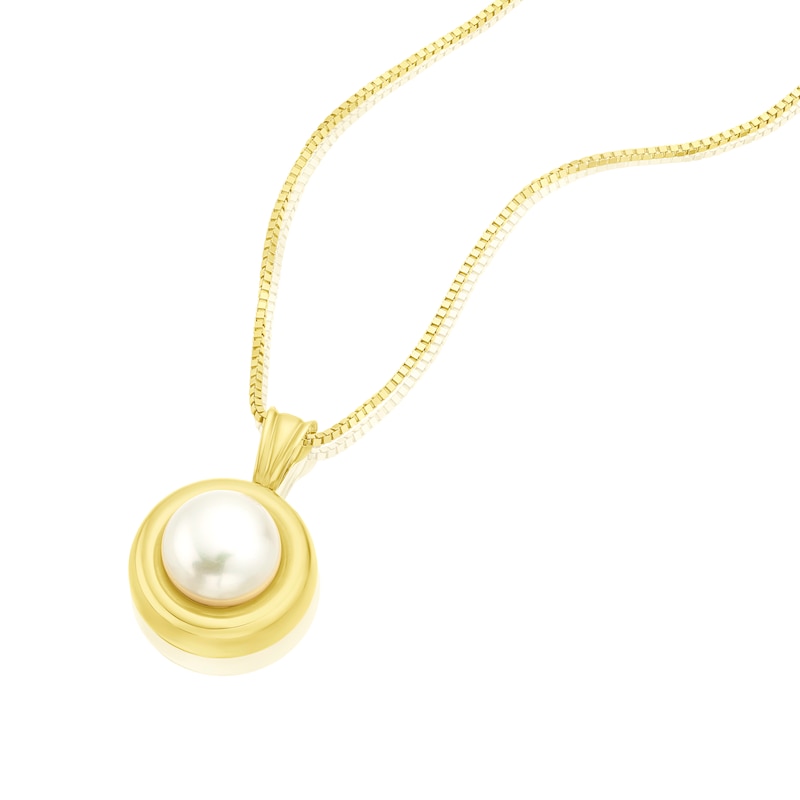 Main Image 2 of 9ct Yellow Gold Cultured Freshwater Pearl Round Cushion Pendant Necklace