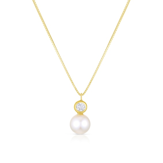9ct Yellow Gold Cultured Freshwater Pearl and Cubic Zirconia