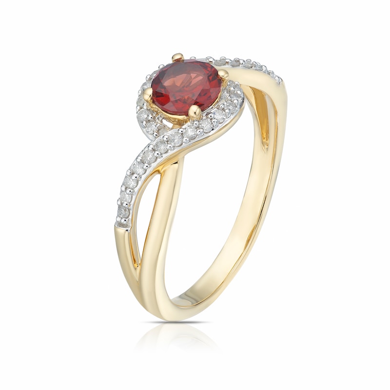 Main Image 2 of 9ct Yellow Gold 0.15ct Diamond & Garnet Twist Ring