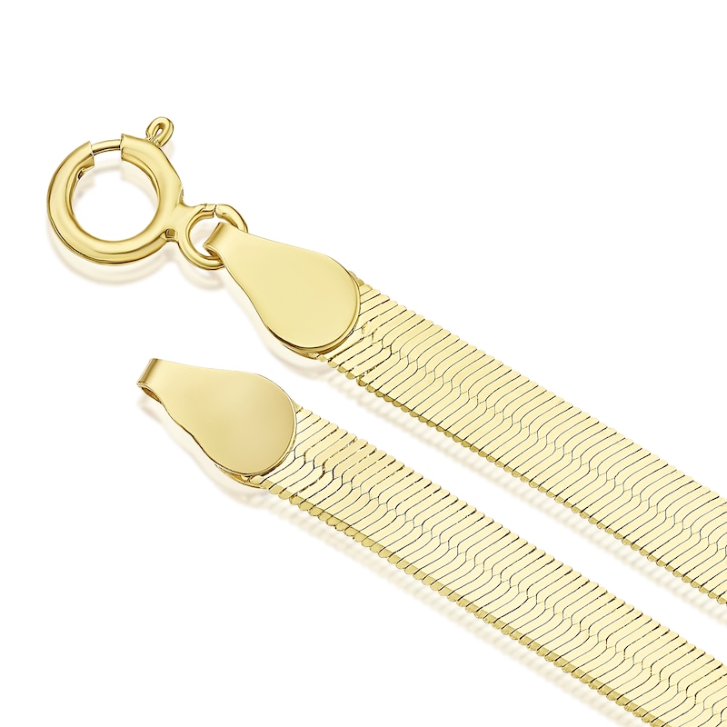 Main Image 3 of 9ct Yellow Gold Herringbone Plain 7.25" Bracelet