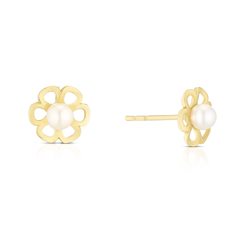 Main Image 1 of Sterling Silver Cultered Freshwater Pearl Flower Stud Earrings