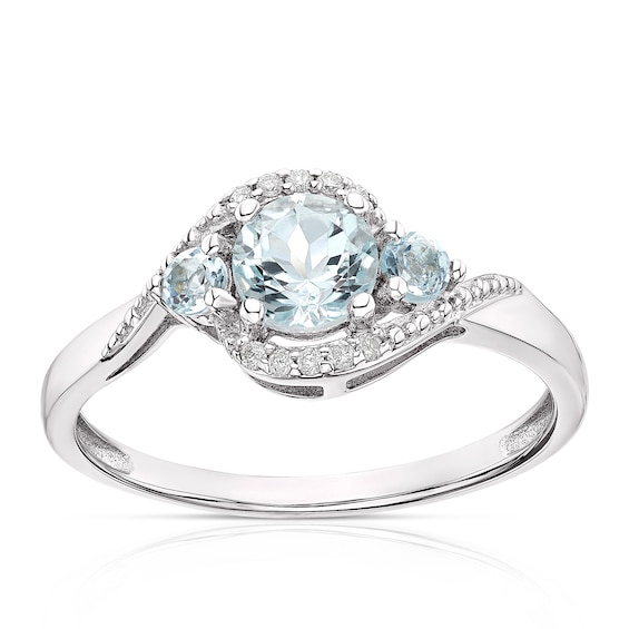 9ct White Gold Aquamarine and Diamond Ring