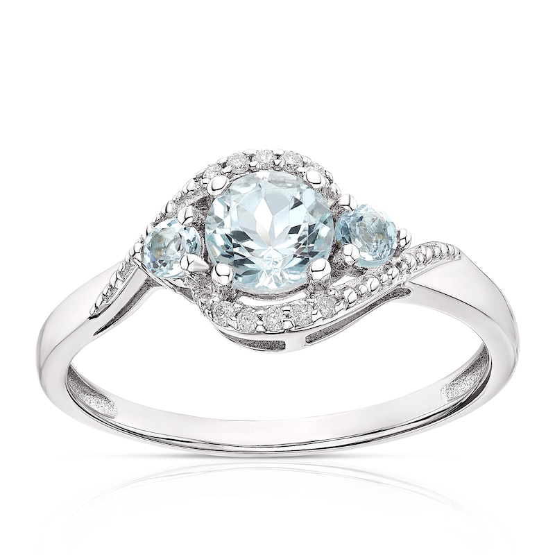 9ct White Gold Aquamarine & Diamond Ring